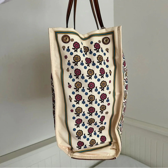 Tory Burch Ella Printed Tote Bag - Limited Edition Patchwork Floral - Picture 3 of 9